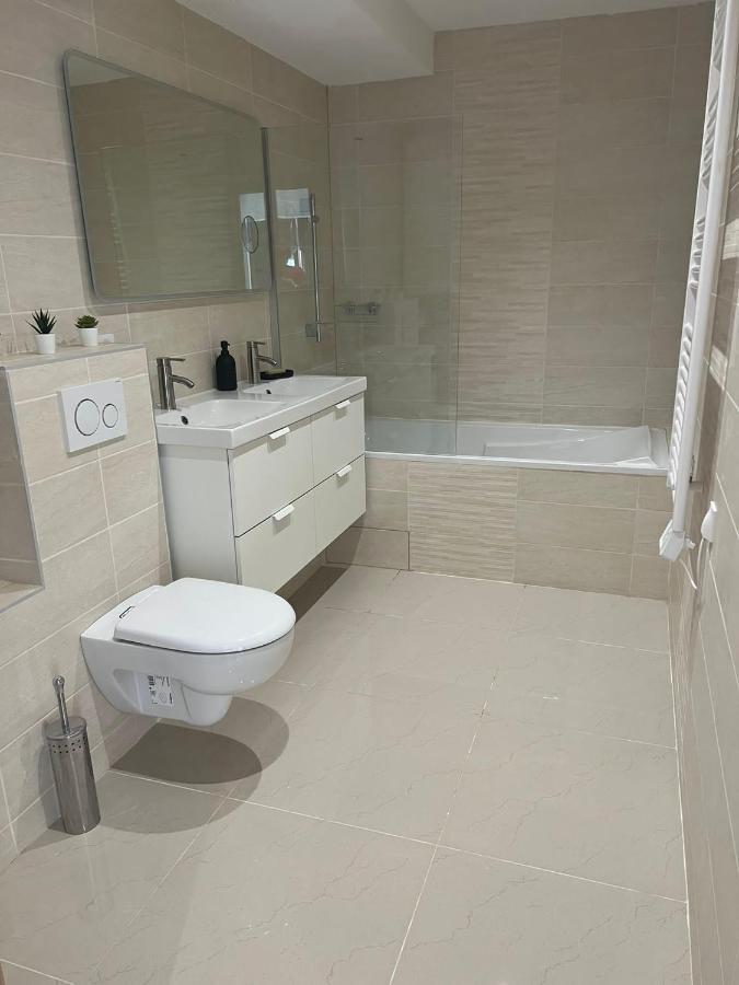 Apartamento App 1 Mulhouse Centre , 6 Personnes Exterior foto