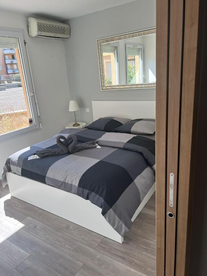 Apartamento App 1 Mulhouse Centre , 6 Personnes Exterior foto